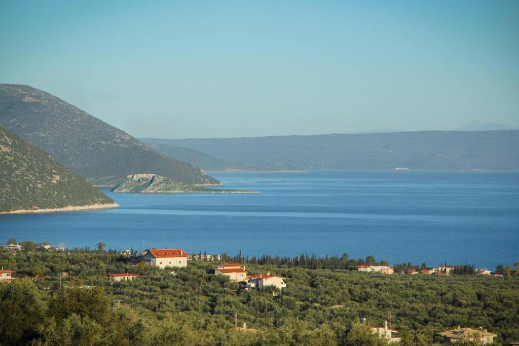Panoramic View Summerhouse Loukissia Bagian luar foto