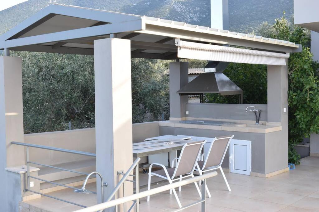 Panoramic View Summerhouse Loukissia Bagian luar foto