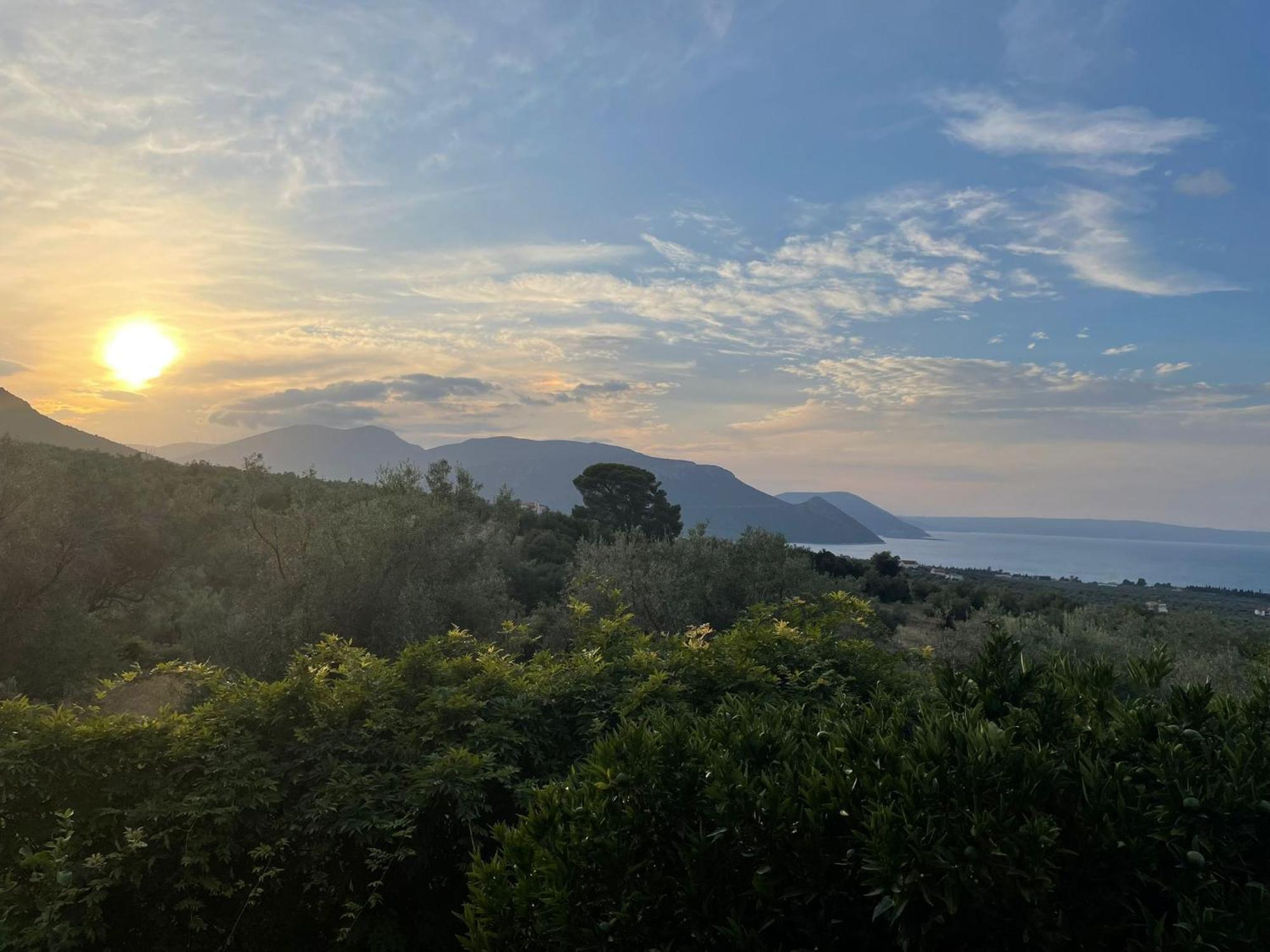 Panoramic View Summerhouse Loukissia Bagian luar foto