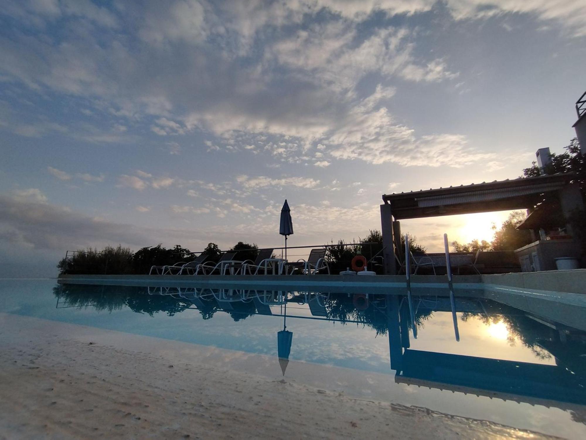 Panoramic View Summerhouse Loukissia Bagian luar foto